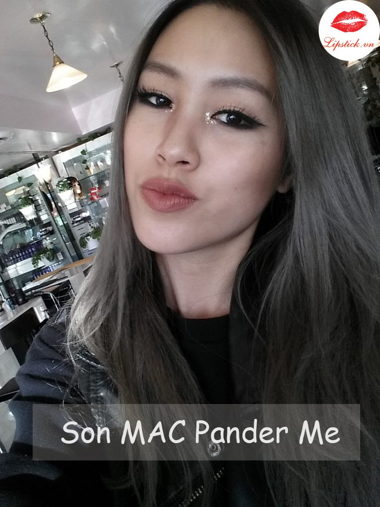 Son MAC Pander Me màu cam đất